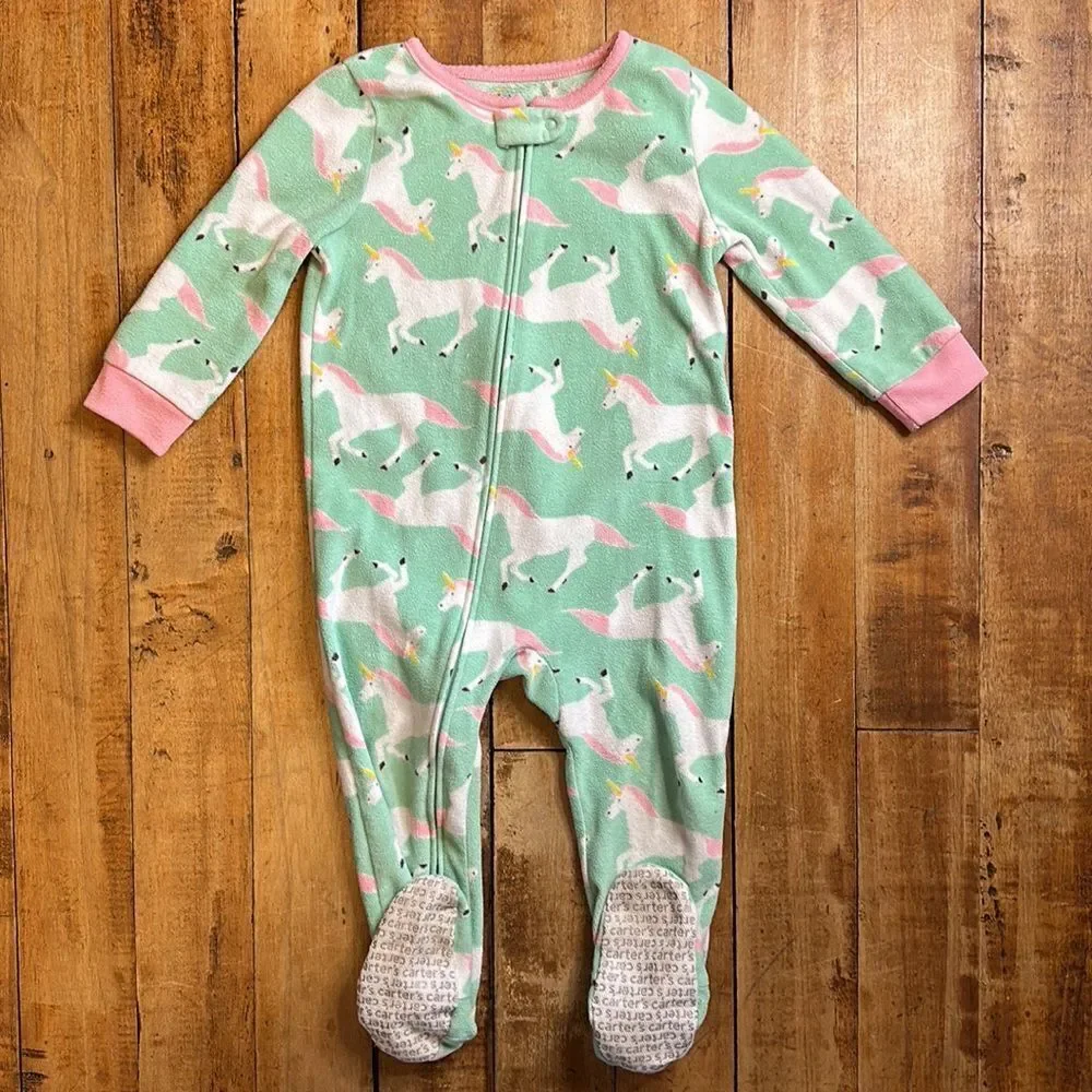 Carters fleece pajamas size 24 mos bundle 2 pairs bundle zip up unicorn bears